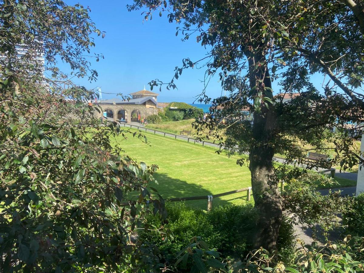 沃辛Warwick House - Stunning House With Terrace And Sea Views, Sleeps 11别墅 外观 照片