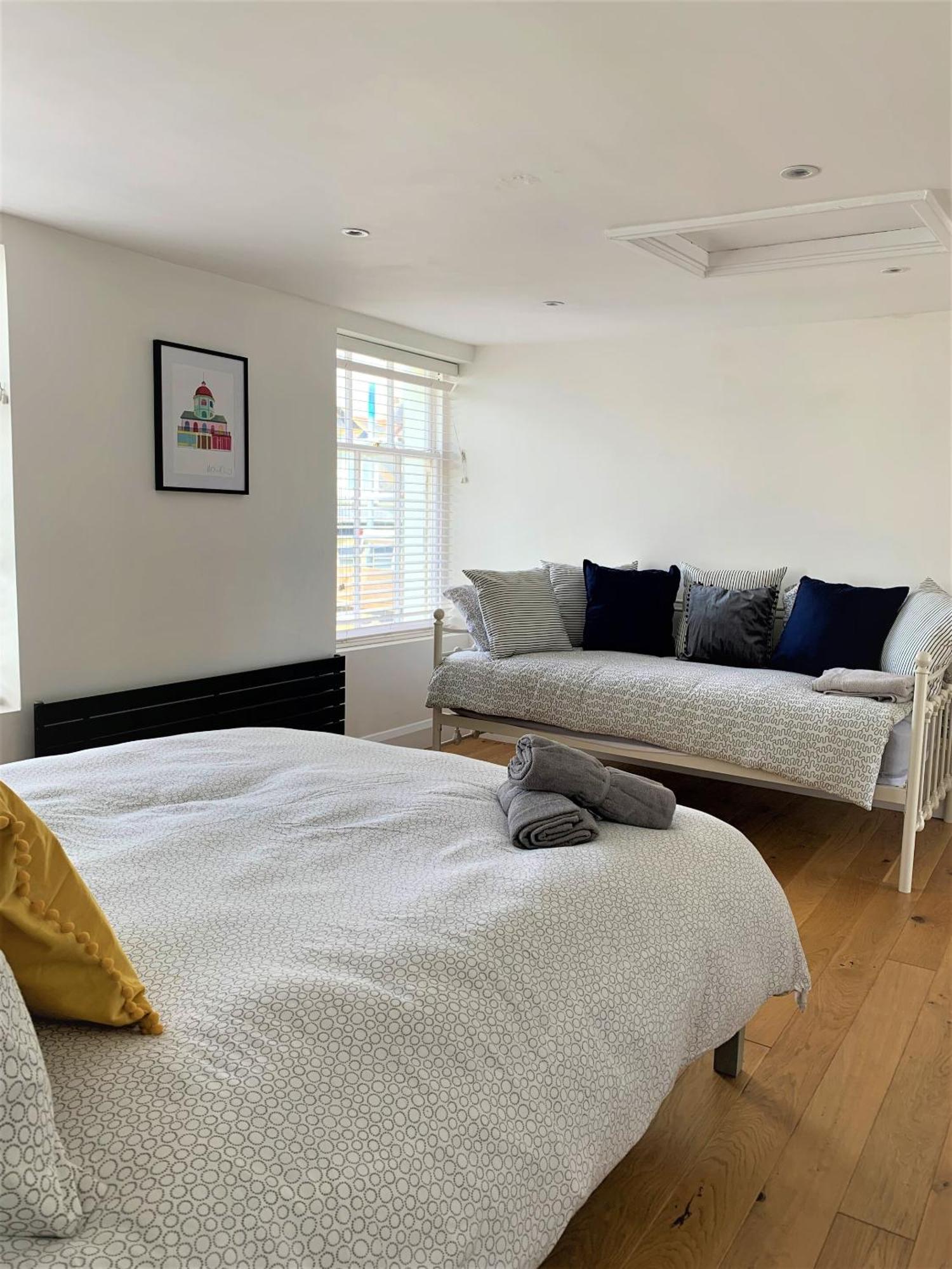 沃辛Warwick House - Stunning House With Terrace And Sea Views, Sleeps 11别墅 外观 照片